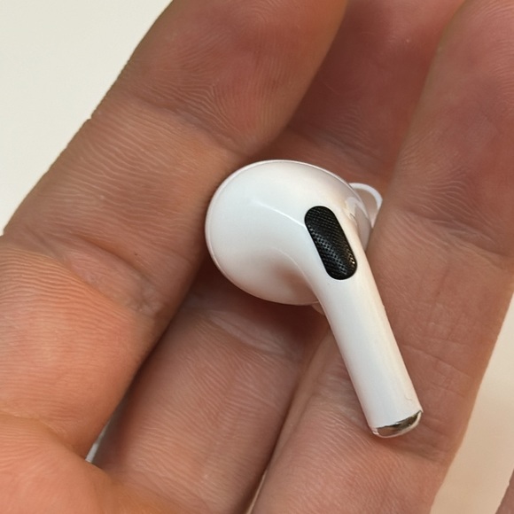 AirPods Pro - 1:1 Super Copy + Orange Clear Case - Picture 10 of 14